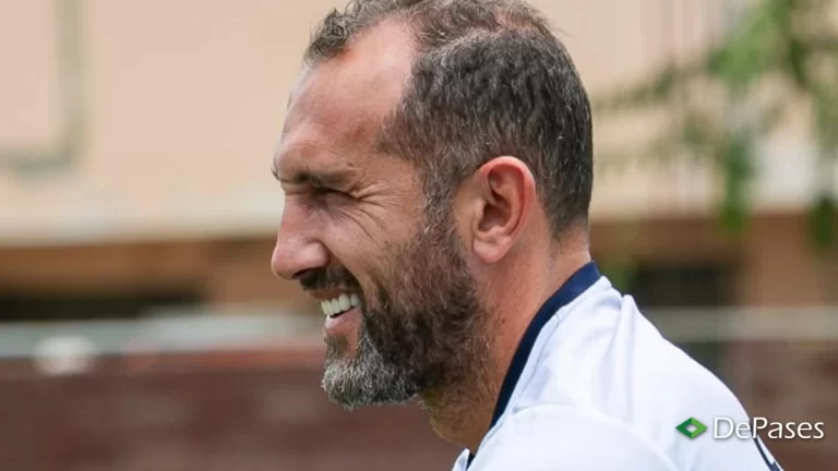 Las palabras de Mosquera para Hernán Barcos en su llegada a Sporting Cristal